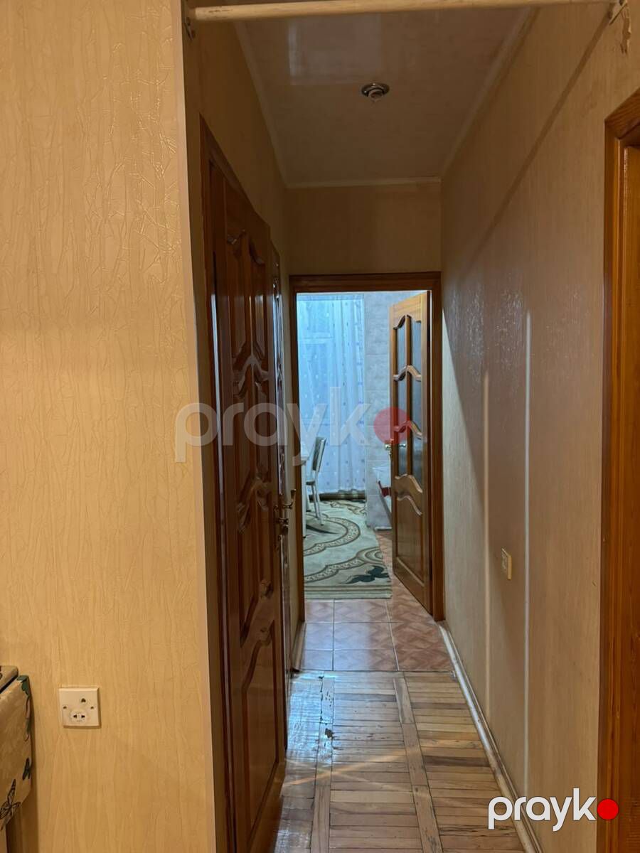 Satılır 2 otaqlı köhnə tikili 65 m² — Mənzil, Bakı (9)