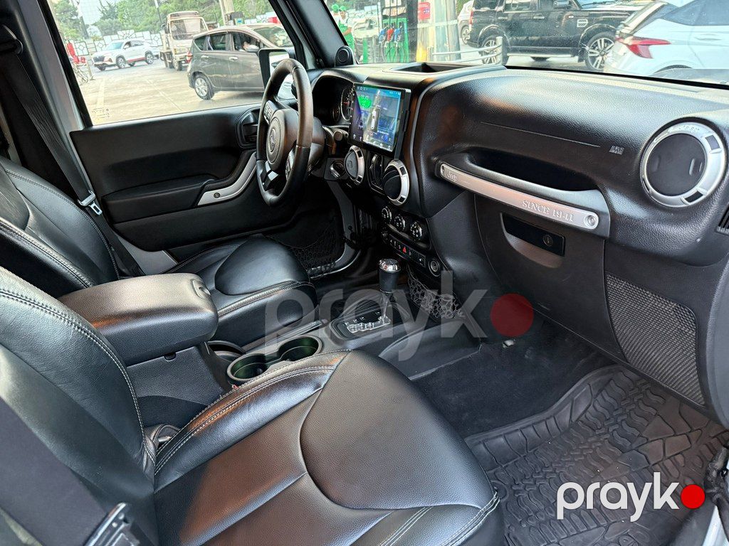 Jeep Wrangler, 3.6 L, 2013 il, 204 000 km — Avtomobillər, Bakı (9)