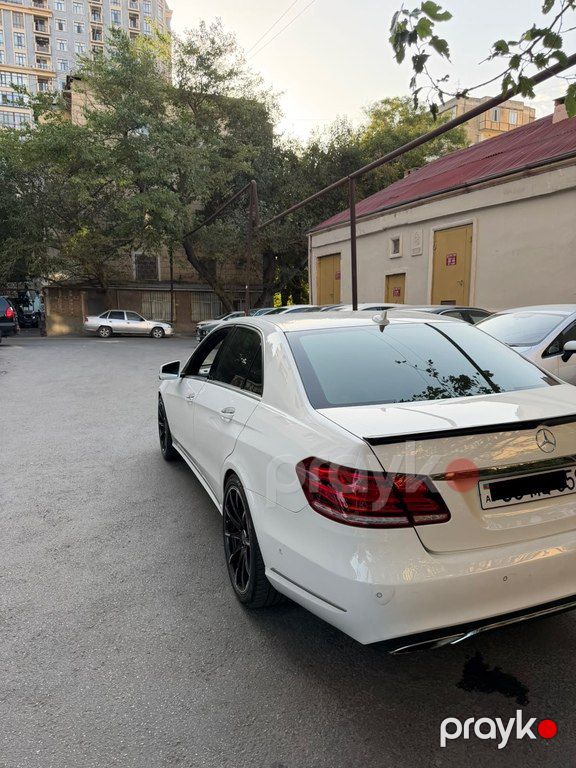 Mercedes E 250, 2.1 L, 2014 il, 260 000 km — Avtomobillər, Bakı (4)