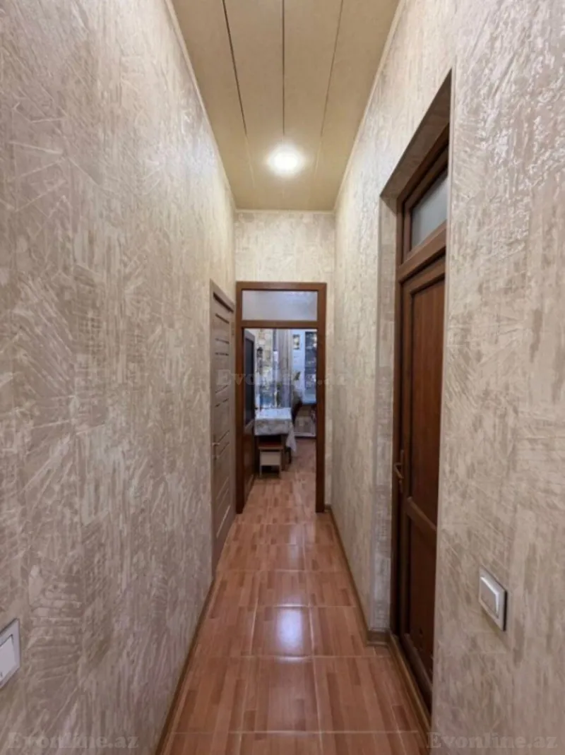 Satılır 3 otaqlı Mənzil Köhnə tikili 70 m² Bakı, Yasamal r., Elmlər Akademiyası m — Mənzil, Bakı (8)