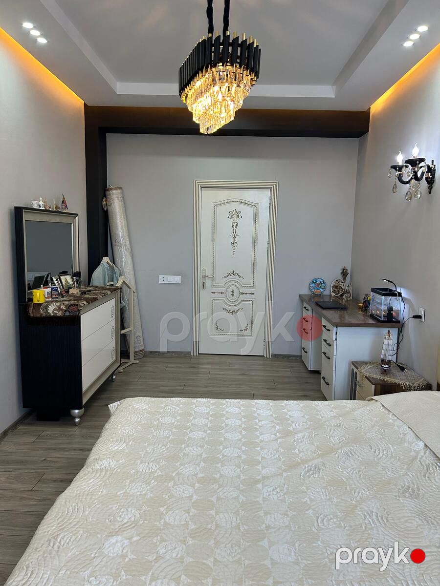 Satılır 4 otaqlı yeni tikili 226 m² — Mənzil, Bakı (12)