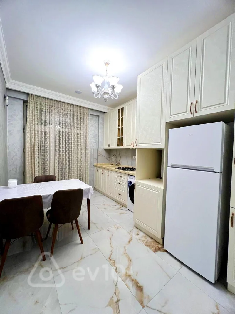 2 otaqlı mənzil, 84 m², Möhsun Sənani küç. — kirayə — Mənzil, Bakı (2)