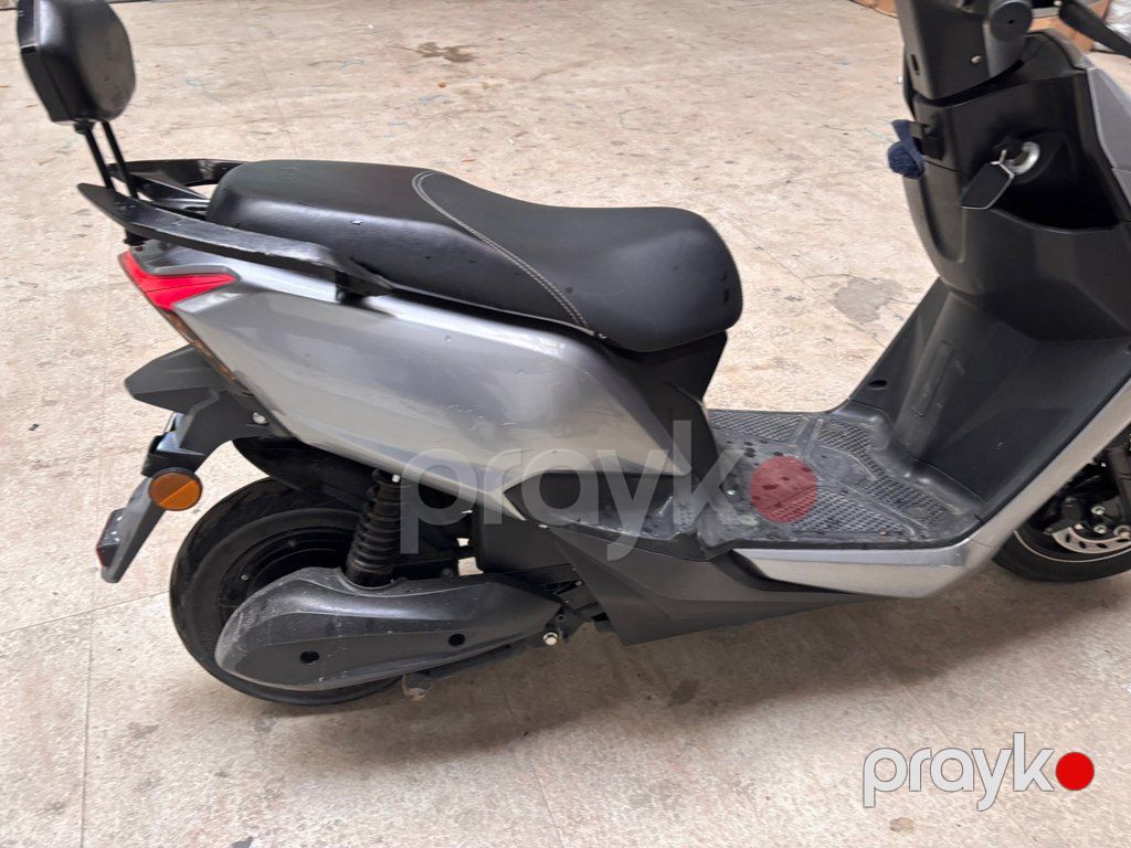 Yadea GT12, 50 sm3, 2019 il, 1 500 km — Mopedlər və skuterlər, Bakı (4)