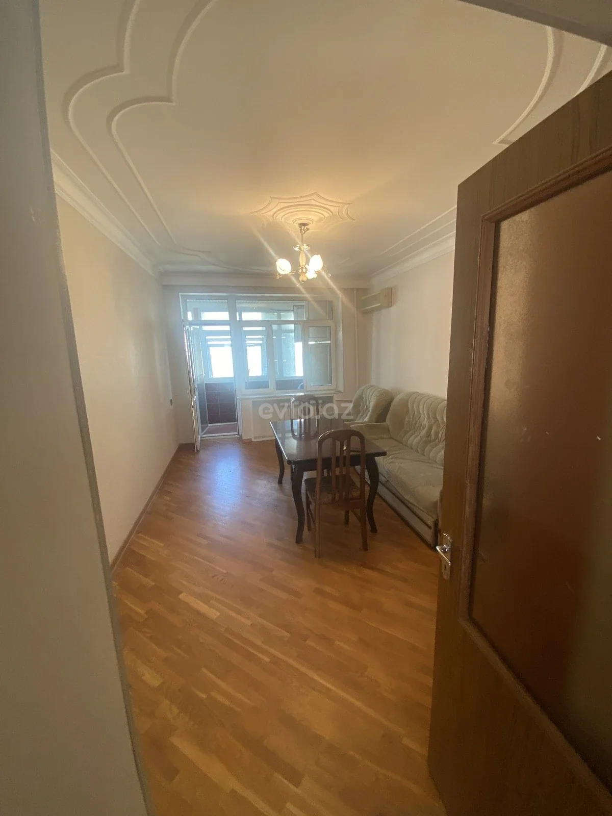 Kirayə 3 otaqlı mənzil Səbail rayonunda — Mənzil, Bakı (4)