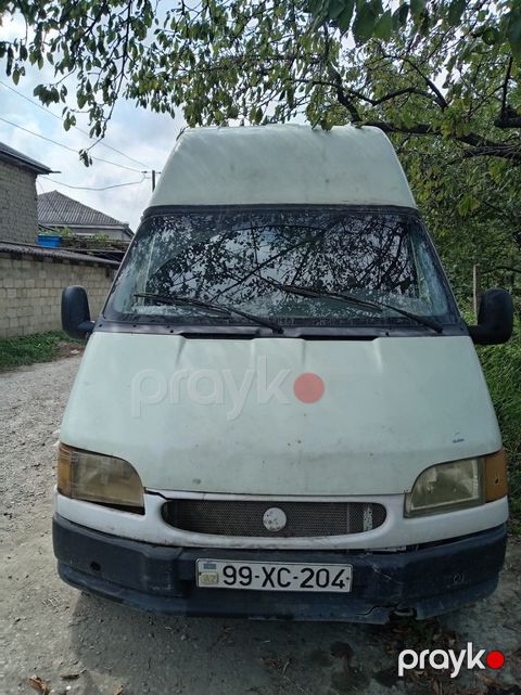 Ford Transit, 2.4 L, 2000 il, 400 000 km — Quba