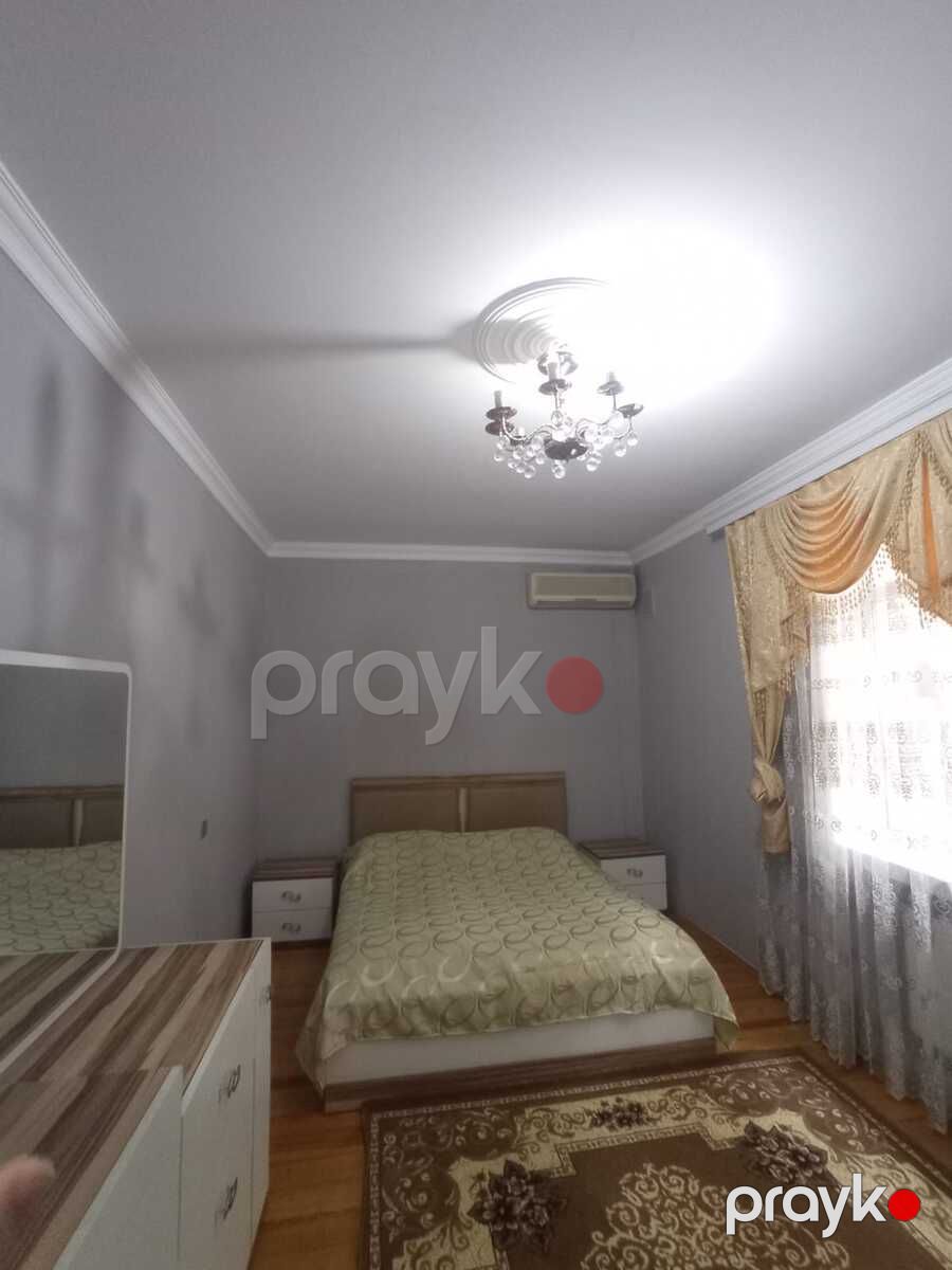 Həyət evi, Hüseyn Cavid küç — Ev, villa, Bakı (3)