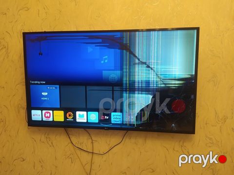 Tv keçən il alınıb.1800 manata,soliton mağazasından,əcəmi — Bakı