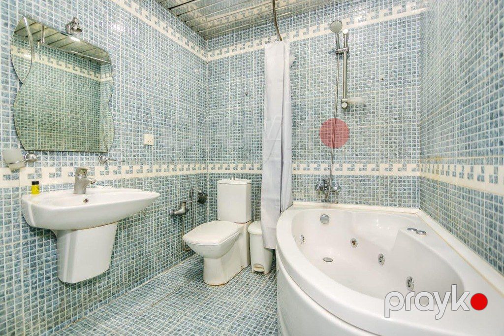 Satılır 4 otaqlı köhnə tikili 130 m² — Mənzil, Bakı (12)