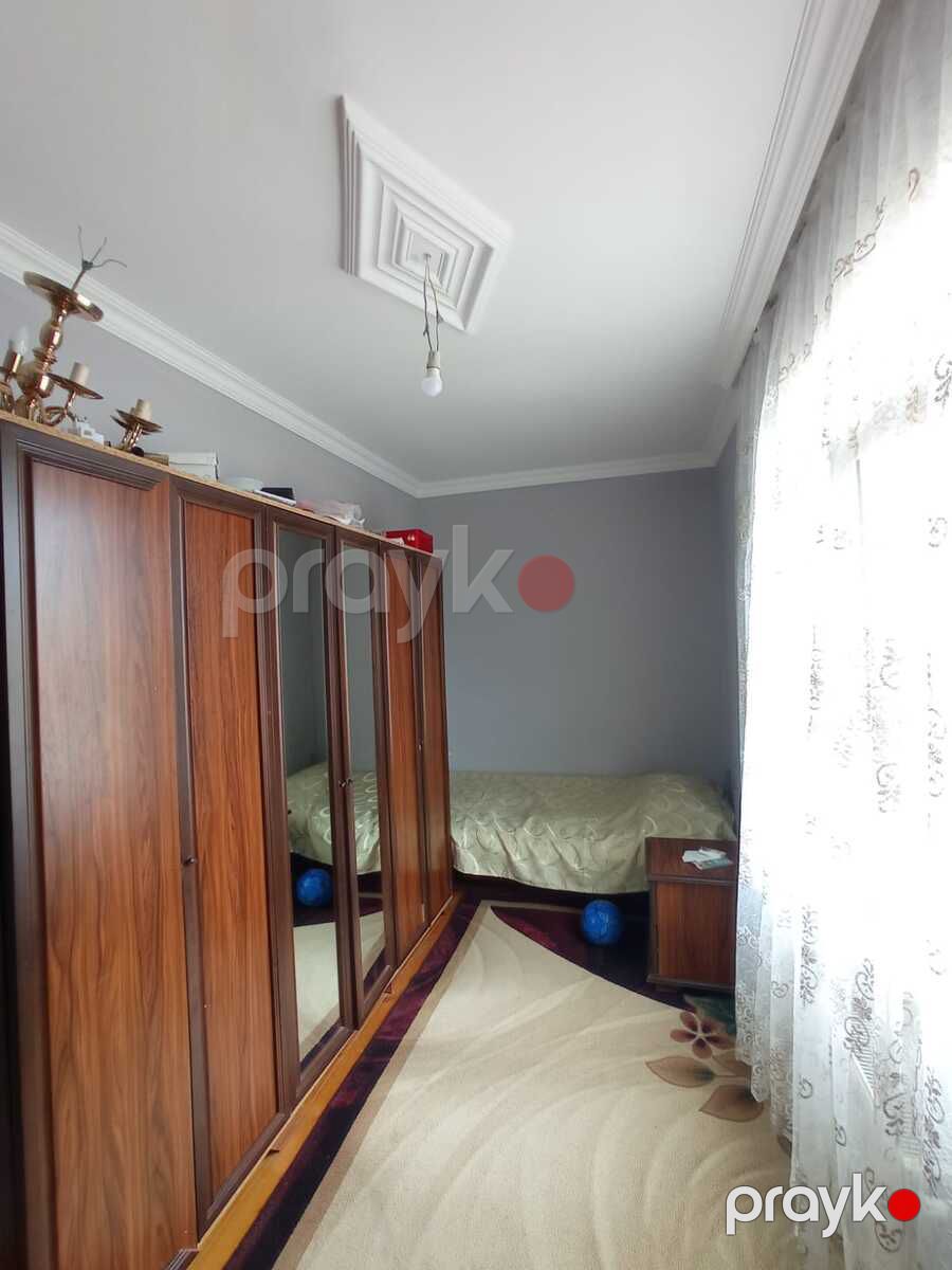 Həyət evi, Hüseyn Cavid küç — Ev, villa, Bakı (5)