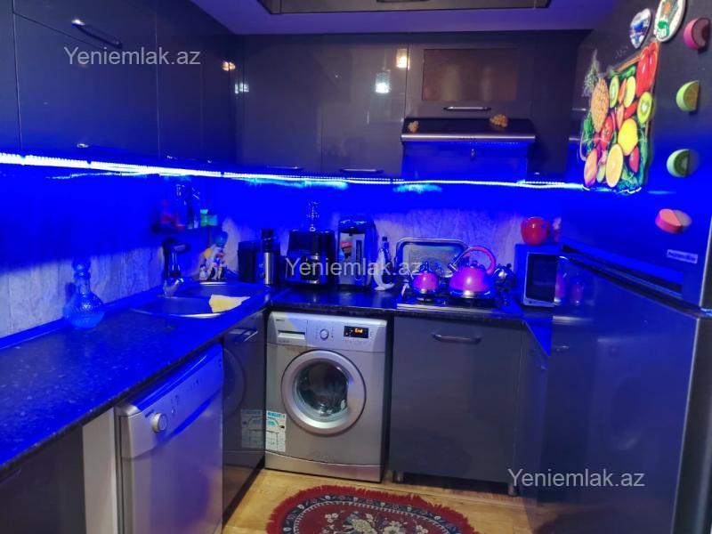 Satılır 3 otaqlı Bina evi menzil (Yeni tikili), 73 m², 10-cu mikrorayon — Mənzil, Sumqayıt (12)