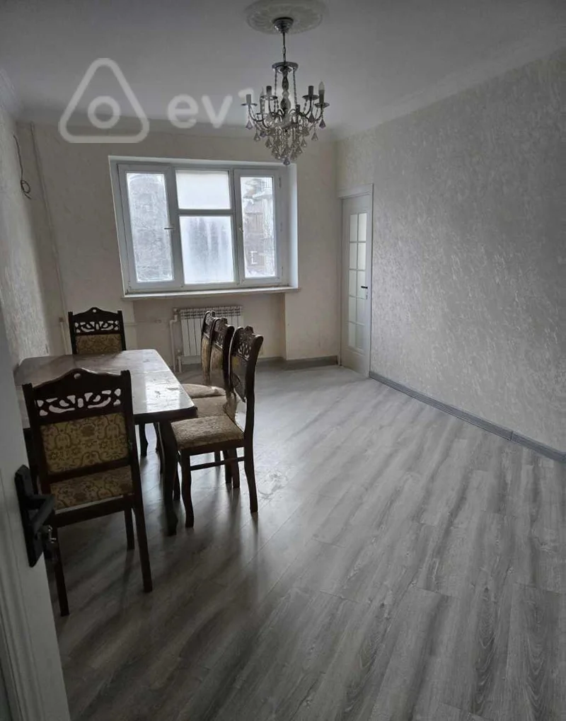 3 otaqlı mənzil, 90 m², Mətbuat pr — Bakı