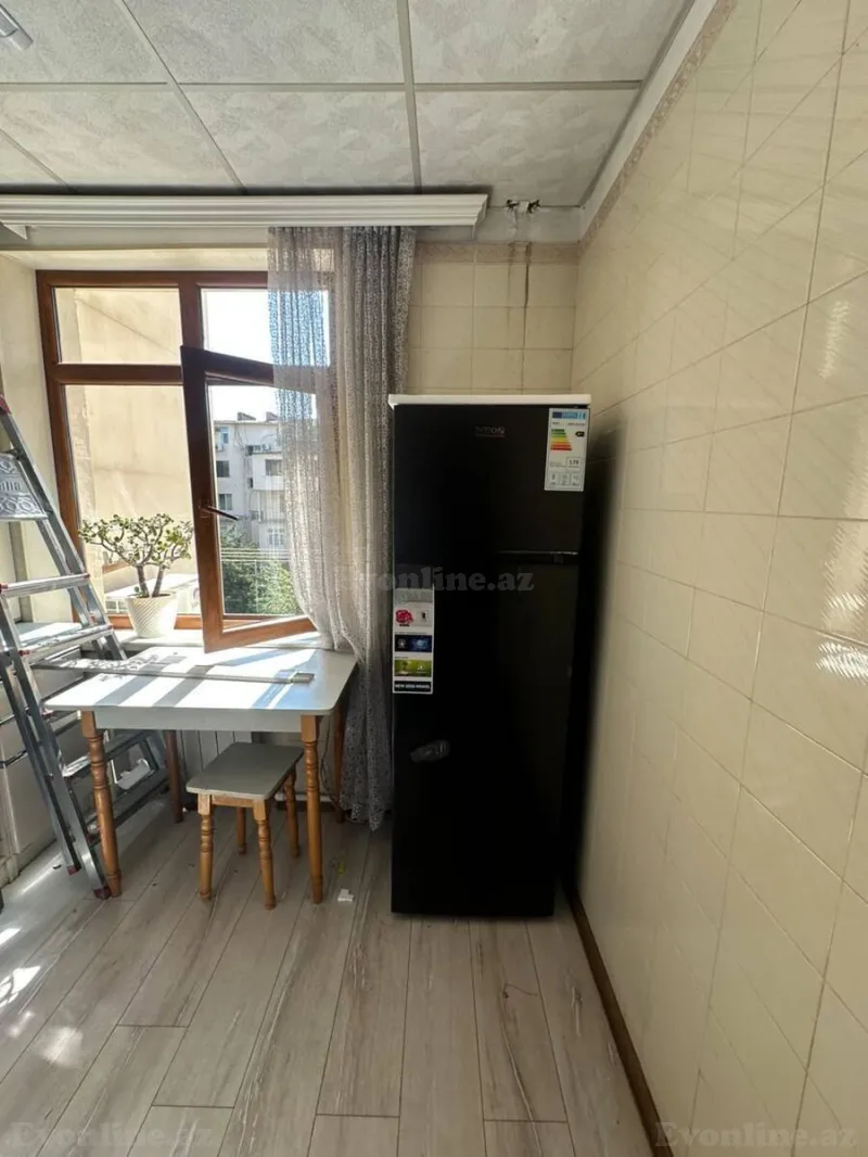 Kirayə verilir 2 otaqlı Mənzil Köhnə tikili 55 m² Bakı, Nərimanov r — Mənzil, Bakı (8)