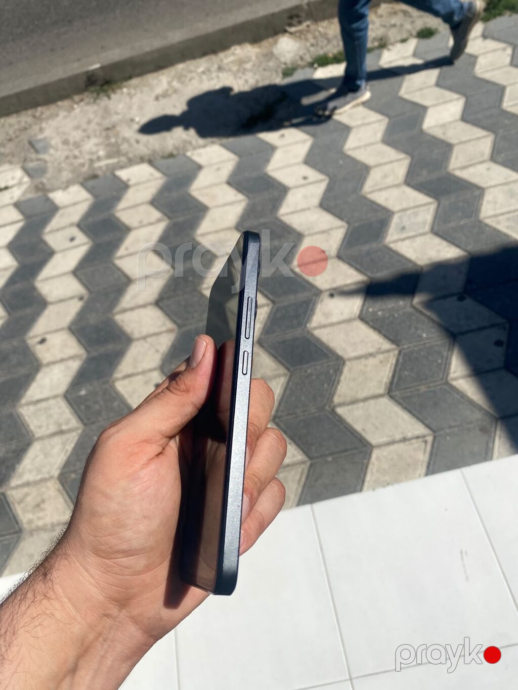 Redmi smartfon note14 128gb - Arxa tərəfində üçlü kamera sistemi — Xiaomi, Bakı (4)