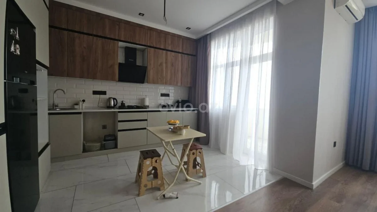3 otaqlı tam təmirli mənzil satılır Köhnə Günəşli qəsəbəsində — Mənzil, Bakı (9)