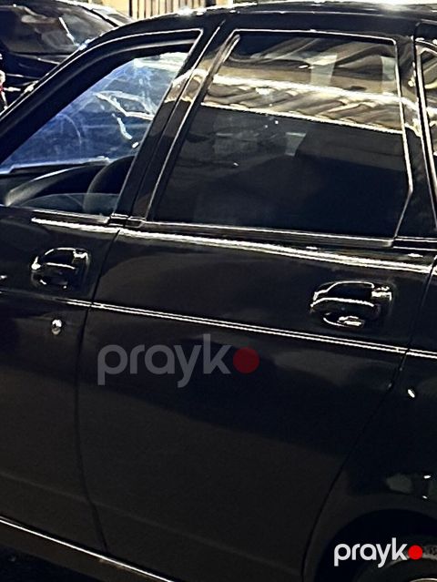 Priora 2018 in üstünden çıxma qapı tutacaqlarıdı. Heç bir problemi — Bakı