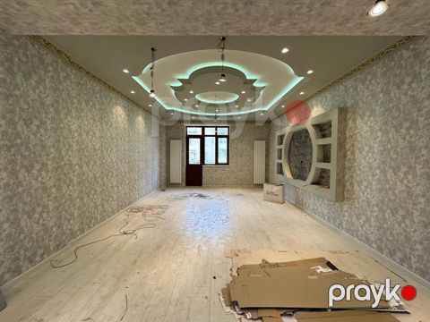 Satılır 4 otaqlı yeni tikili 215 m² — Bakı