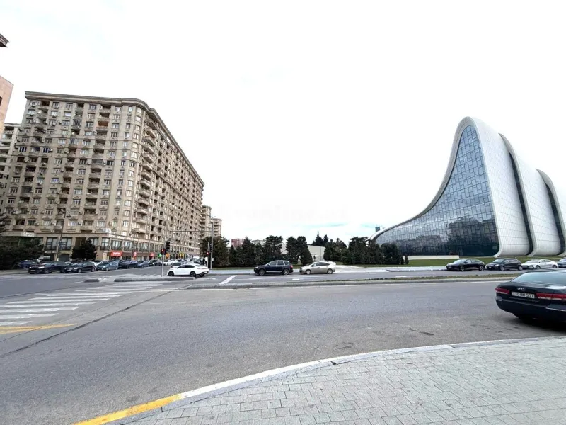 Satılır 4 otaqlı Mənzil Yeni tikili 162 m² Bakı, Nərimanov r., Nəriman Nərimanov m — Bakı