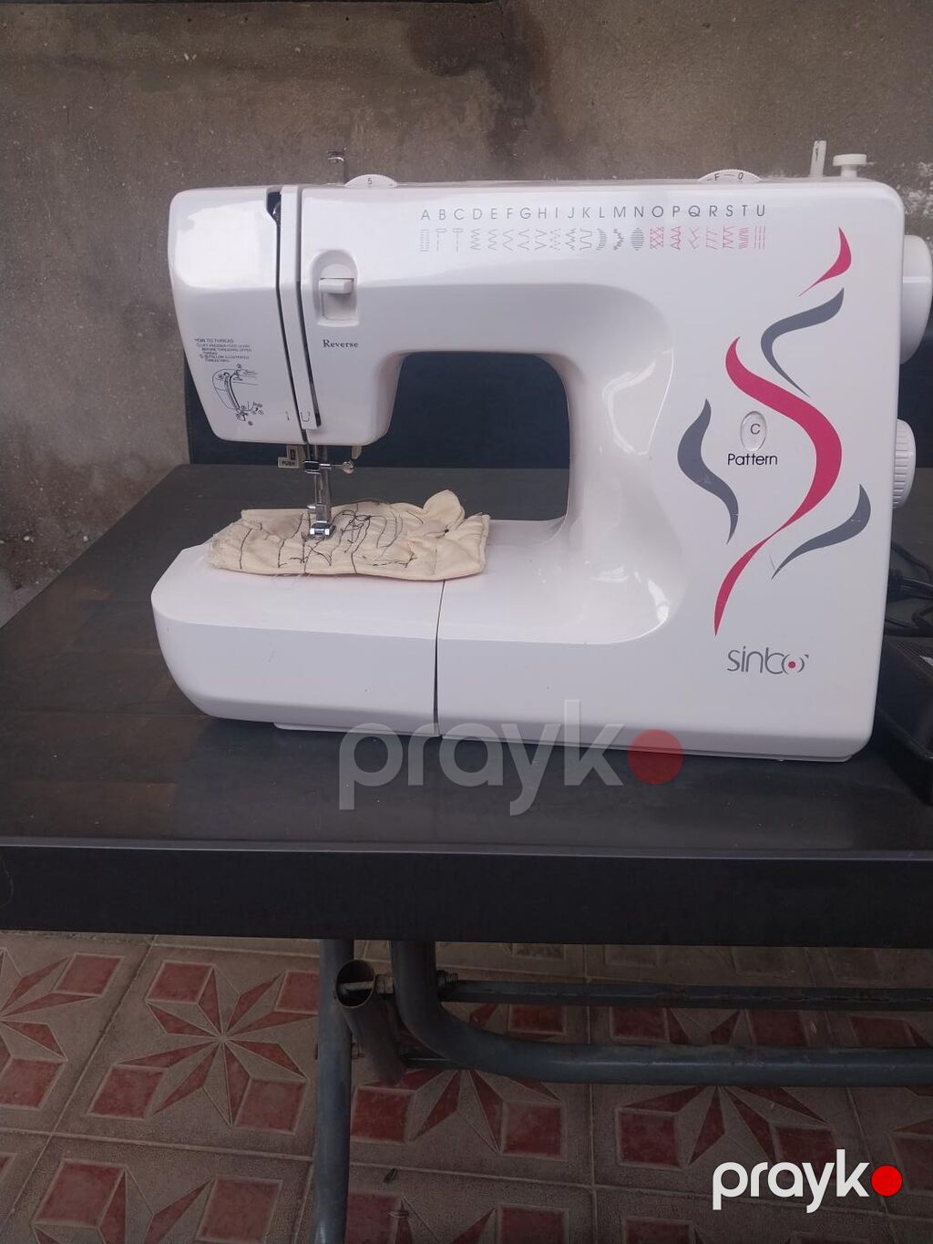 Sinbo SSW-813 çoxfunksiyalı ev tikiş maşını demək olar ki işlənməyib — Tikiş və işəmə maşınları, Bakı (5)