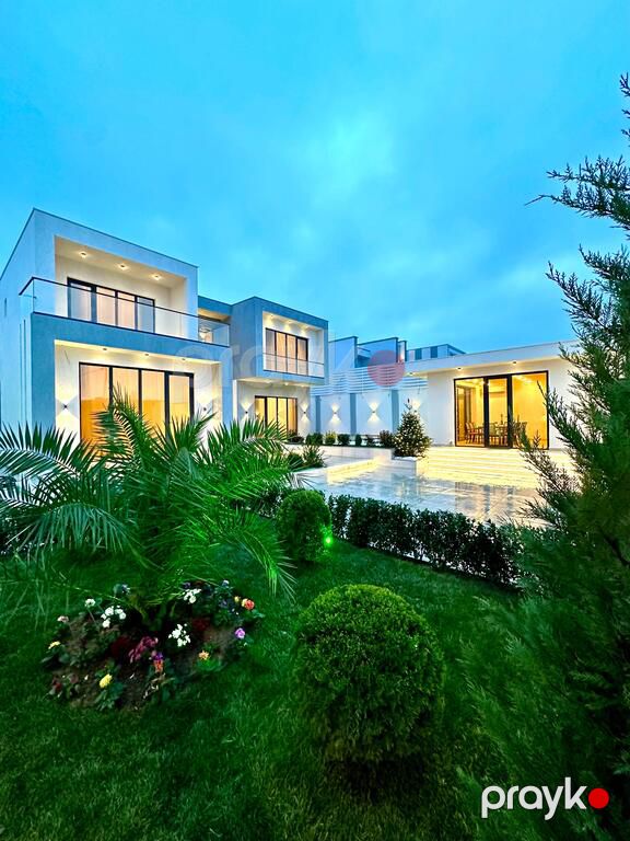 Satılır 5 otaqlı həyət evi/bağ evi 300 m² — Ev, villa, Bakı (7)