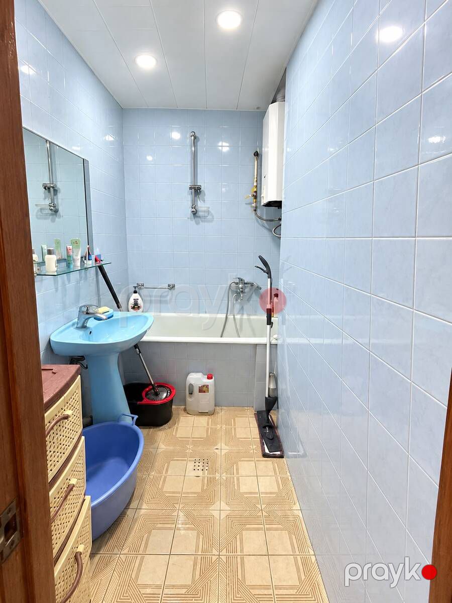 Satılır 3 otaqlı köhnə tikili 87 m² — Mənzil, Bakı (8)