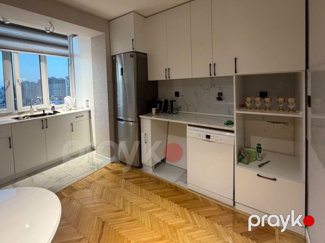 Satılır 3 otaqlı köhnə tikili 80 m² — Mənzil, Bakı (8)