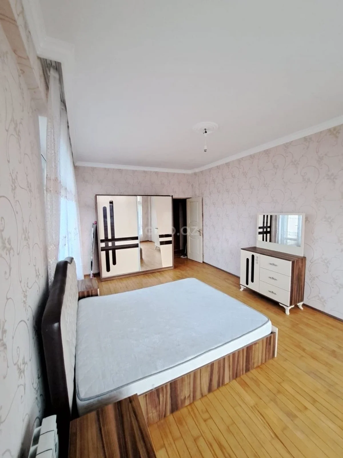 Kirayə 3 otaqlı mənzil Nizami metrosu yaxınlığında — Mənzil, Bakı (3)