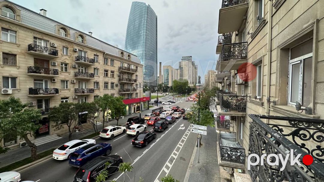 Satılır 3 otaqlı köhnə tikili 80 m² — Mənzil, Bakı (4)