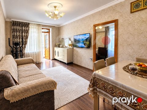 Satılır 2 otaqlı köhnə tikili 55.7 m² — Bakı