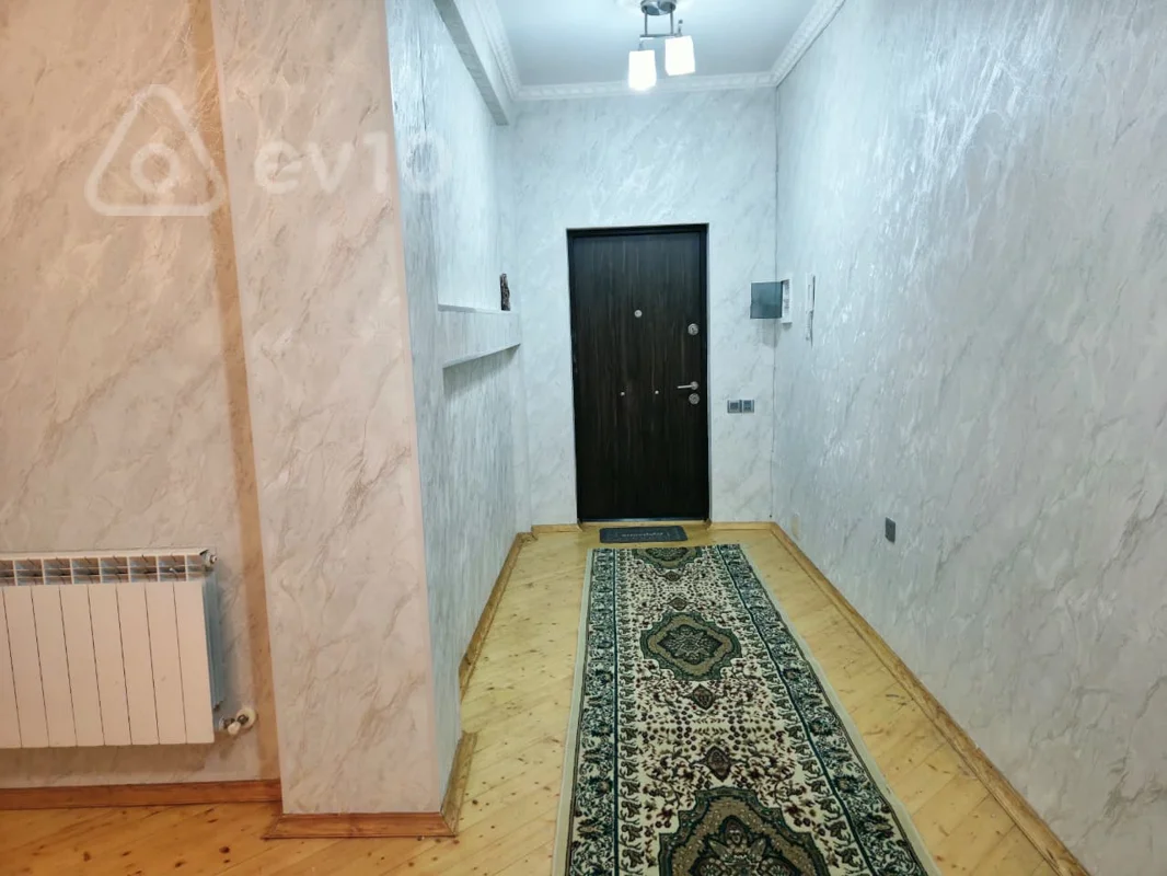 2 otaqlı mənzil, 100 m², Əbdulvahab Salamzadə küçəsi — kirayə — Mənzil, Bakı (11)