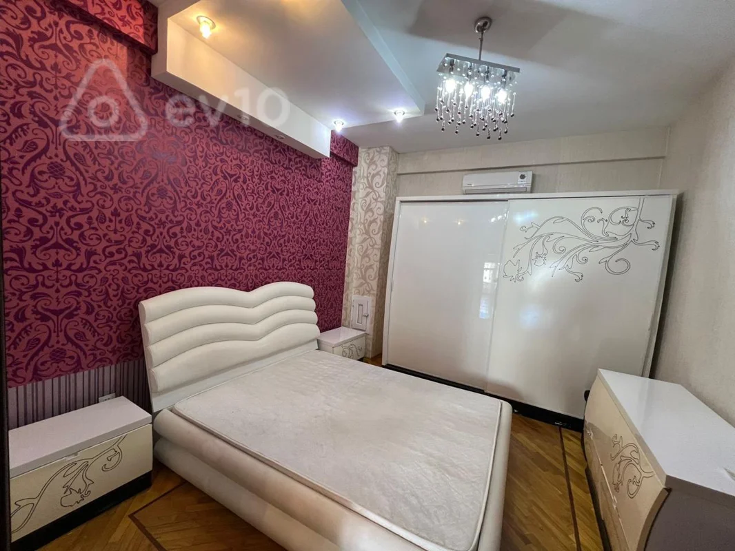 2 otaqlı mənzil, 80 m², Bakı, Xan Şuşinski küç., 61. — kirayə — Mənzil, Bakı (2)