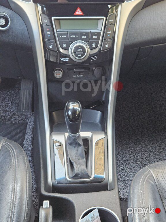 Hyundai i30, 1.6 L, 2014 il, 287 000 km — Avtomobillər, Bakı (9)