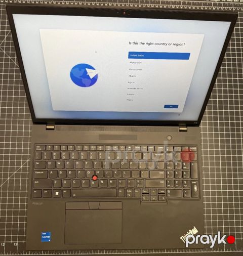 Lenovo ThinkPad T16 — Bakı