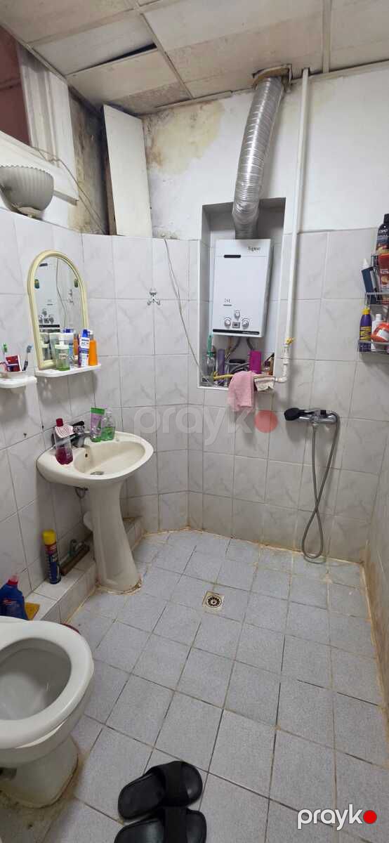 Satılır 1 otaqlı köhnə tikili 35 m² — Mənzil, Bakı (7)
