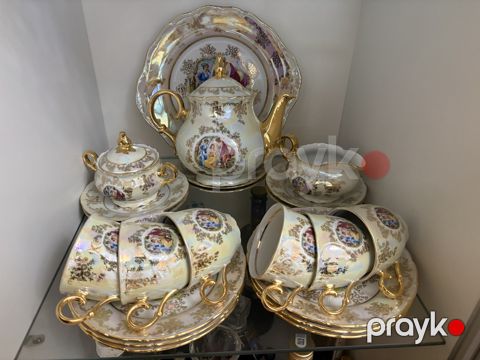 Çay servizi Madonna — Bakı