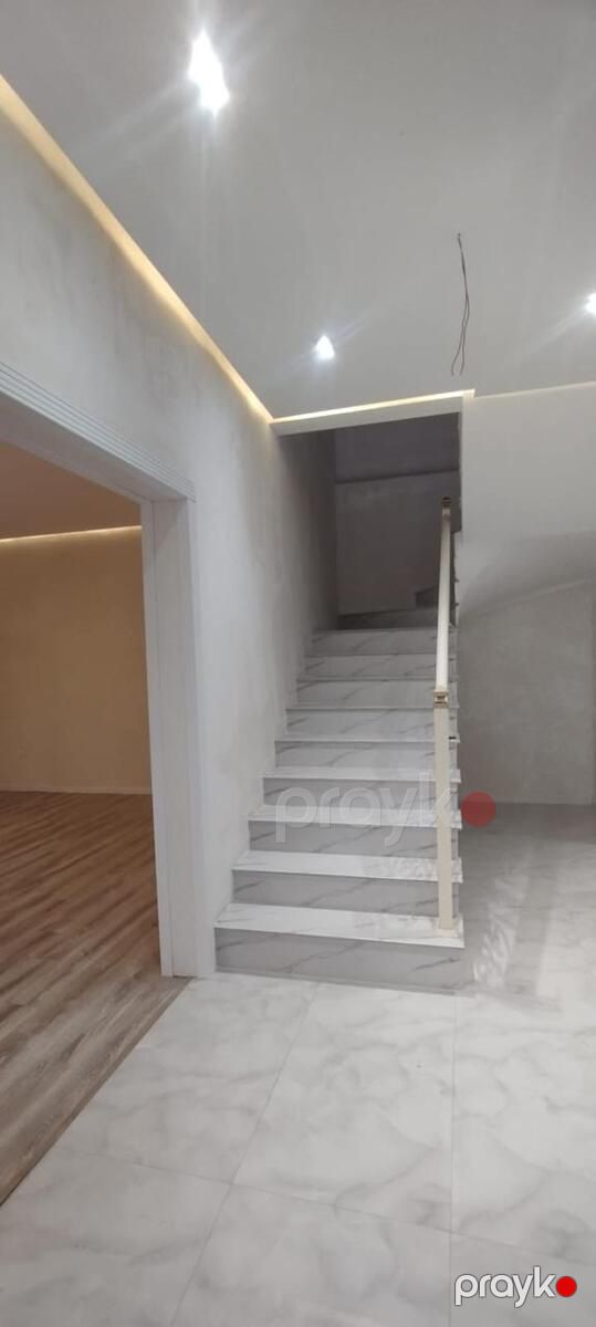 Satılır 4 otaqlı həyət evi/bağ evi 180 m² — Ev, villa, Bakı (10)