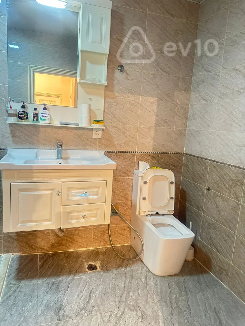 2 otaqlı mənzil, 90 m², İlham Əliyev Küçəsi — kirayə — Mənzil, Bakı (9)