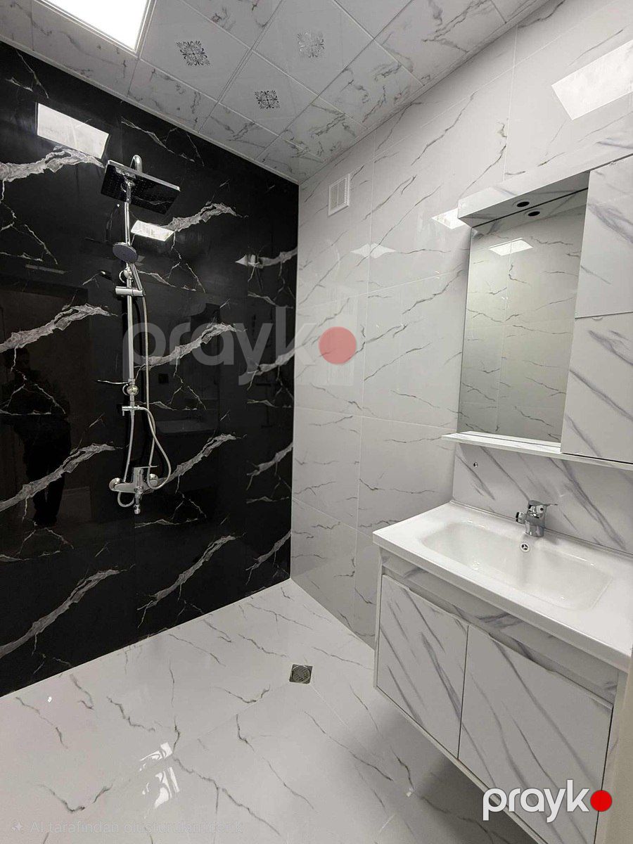 Satılır 2 otaqlı köhnə tikili 55 m² — Mənzil, Bakı (9)