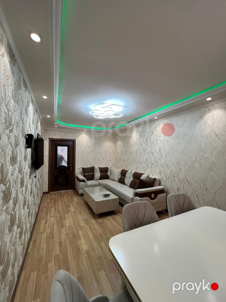 Satılır 5 otaqlı köhnə tikili 110 m² — Mənzil, Bakı (3)