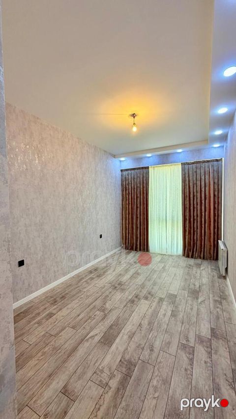 Satılır 3 otaqlı yeni tikili 75 m²