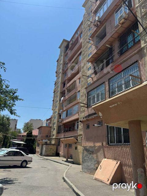 Satılır 3 otaqlı köhnə tikili 68.2 m² — Bakı