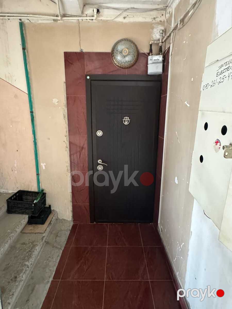Satılır 2 otaqlı köhnə tikili 65 m² — Mənzil, Bakı (10)
