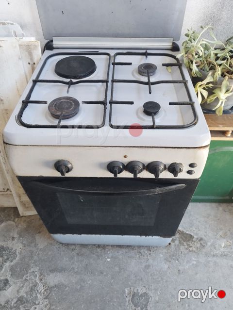 Qaz-elektrik kombinə edilmiş plitə və soba - 4 ocaq gözü: 3 qazlı, 1 — Bakı