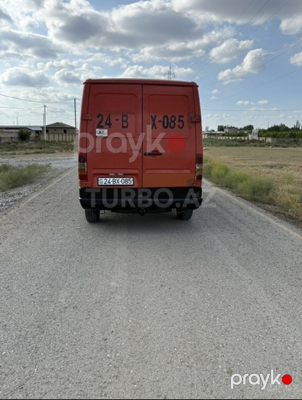 Mercedes-Benz Sprinter yük furqonu təqdim olunur. Avtomobil uzun və — Qoşqular, Digah (3)