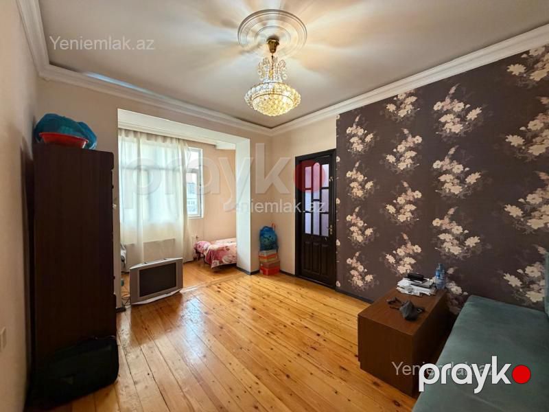 Satılır 3 otaqlı Bina evi menzil (Köhnə tikili), 71 m², Nərimanov rayonu — Mənzil, Bakı (2)