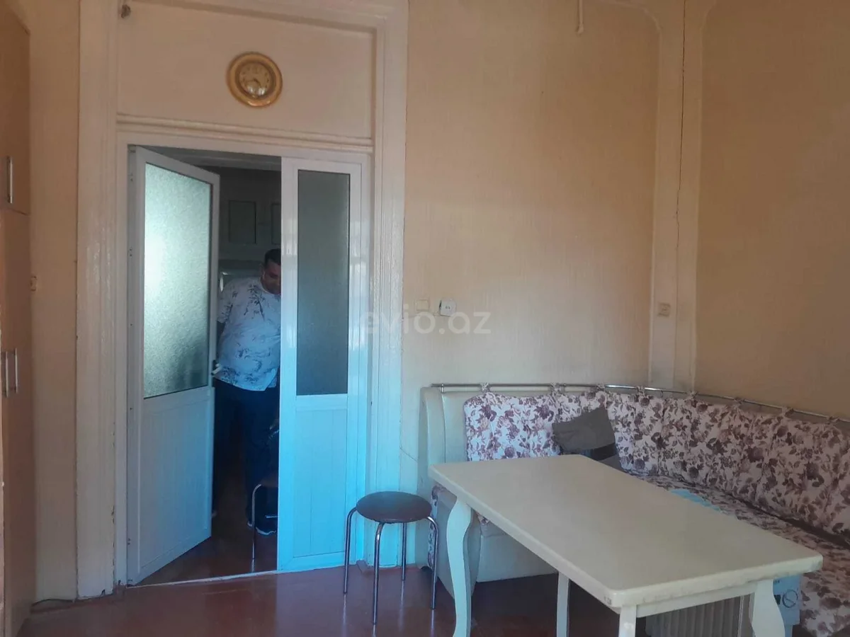 Kirayə 2 otaqlı mənzil 28 May metrosu yaxınlığında — Mənzil, Bakı (6)