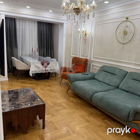 Satılır 3 otaqlı köhnə tikili 85 m² — Bakı