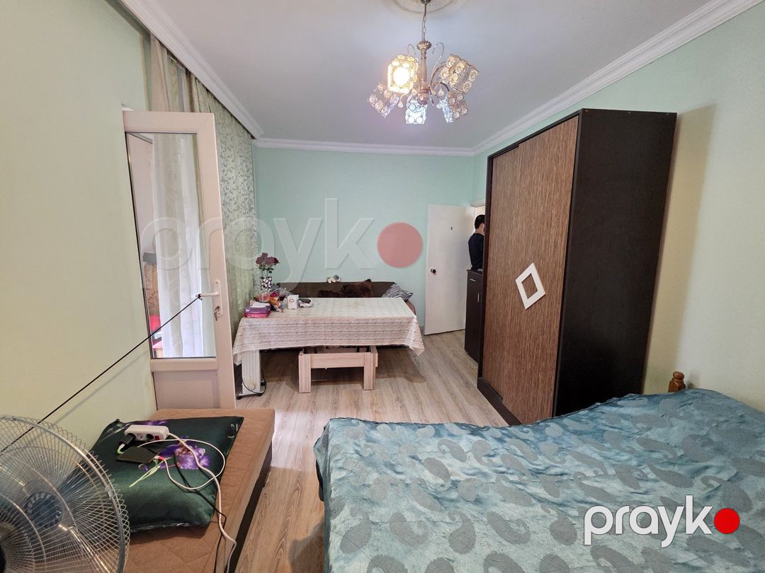 Satılır 1 otaqlı köhnə tikili 50 m² — Mənzil, Bakı (2)