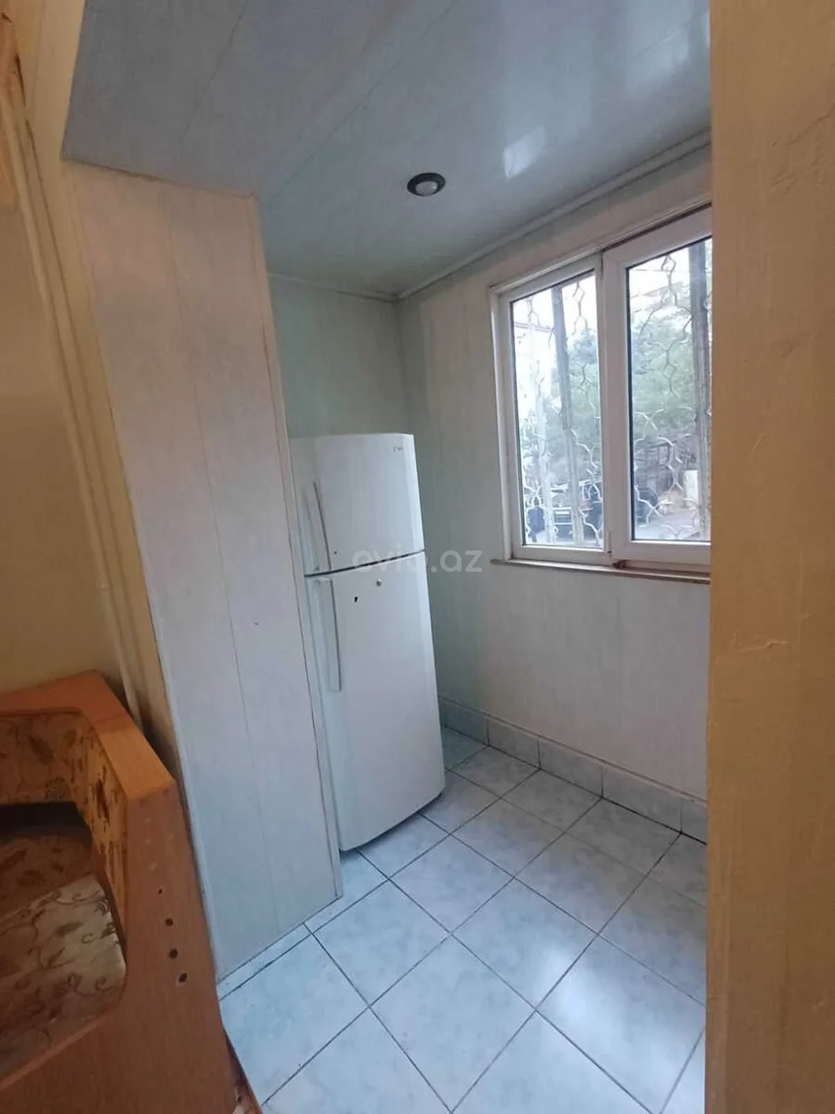 Kirayə 4 otaqlı mənzil Azadlıq prospekti metrosu yaxınlığında — Mənzil, Bakı (9)