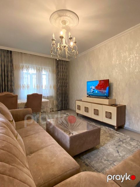 Satılır 3 otaqlı köhnə tikili 82 m² — Bakı