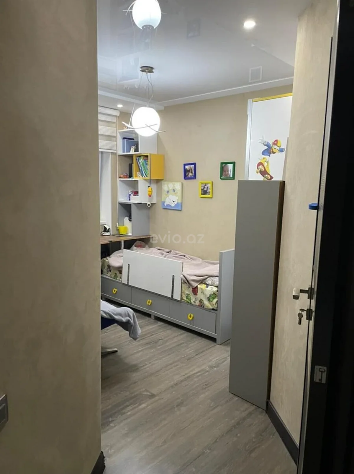 Kirayə 3 otaqlı mənzil Şah İsmayıl Xətai metrosu yaxınlığında — Mənzil, Bakı (2)